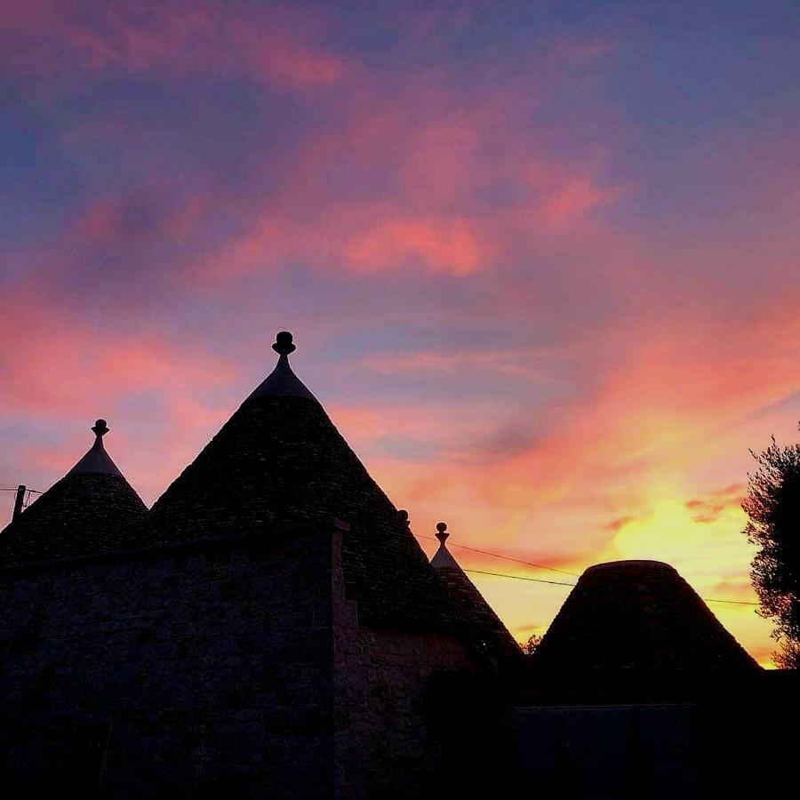 Trulli L'Utopia Di Anny Trulli Anny'S Utopia Локоротондо Экстерьер фото